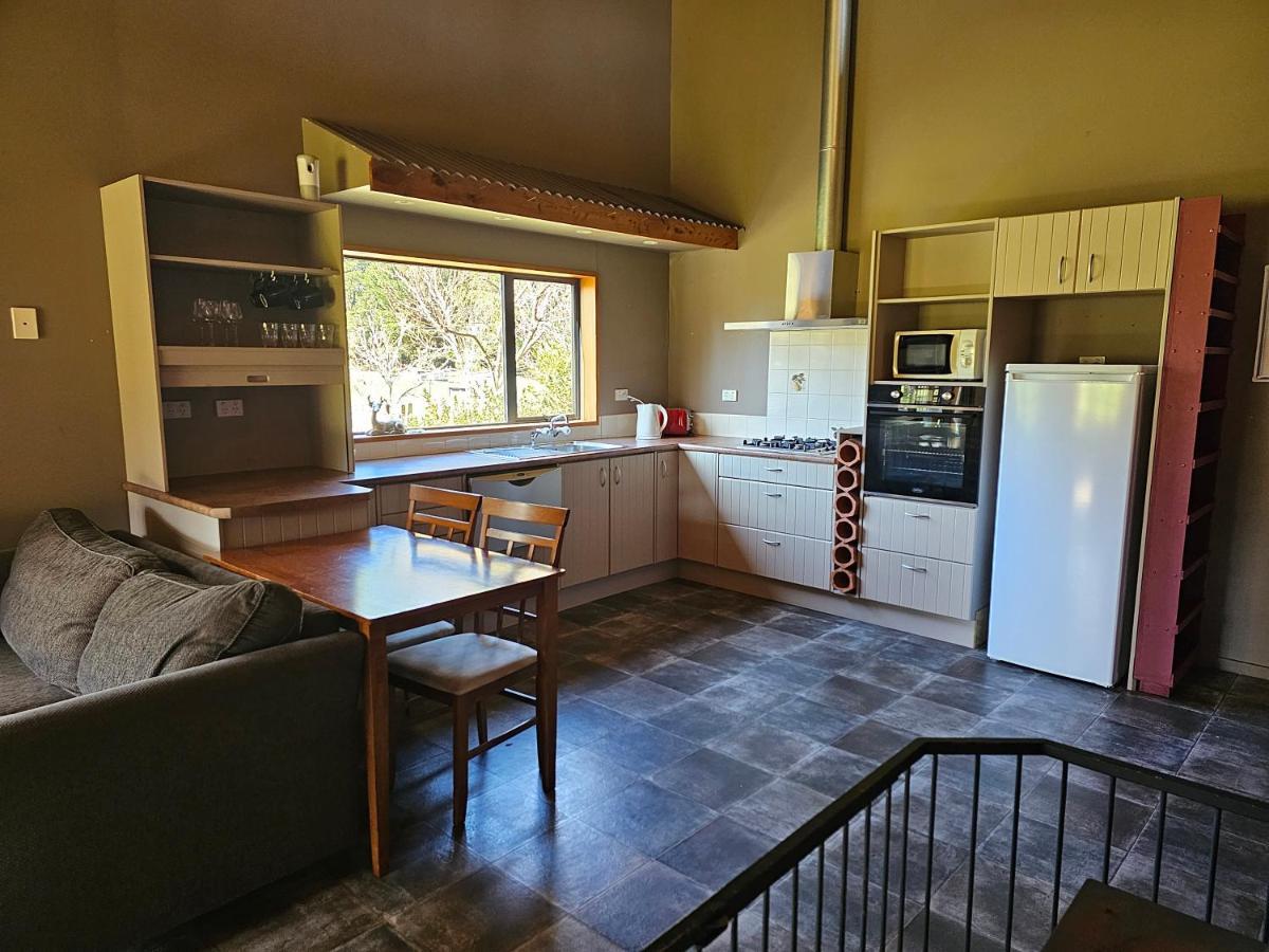 Te Anau Farm Cottage Zewnętrze zdjęcie